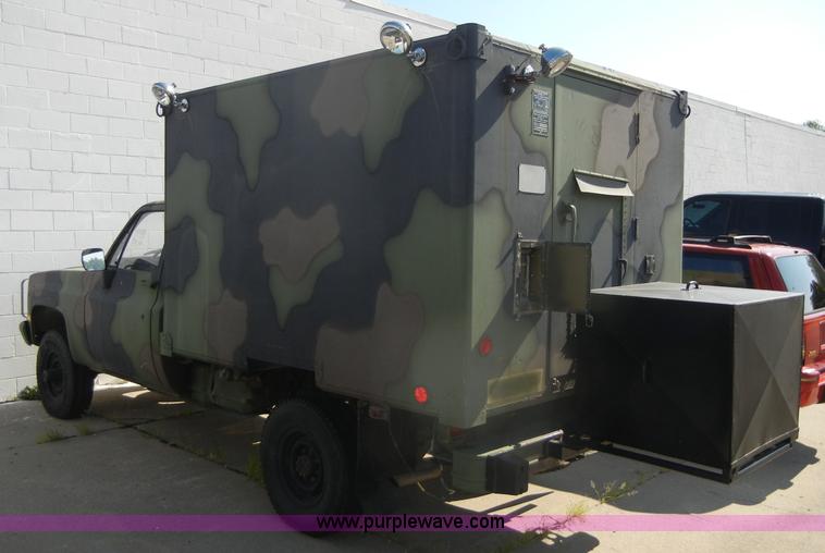 image for item D9506 1986 Chevrolet D30 Military Custom Deluxe truck