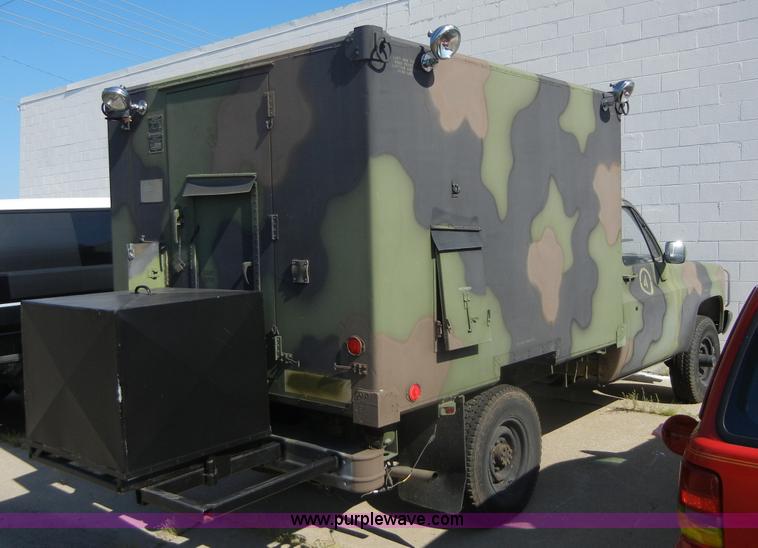 image for item D9506 1986 Chevrolet D30 Military Custom Deluxe truck