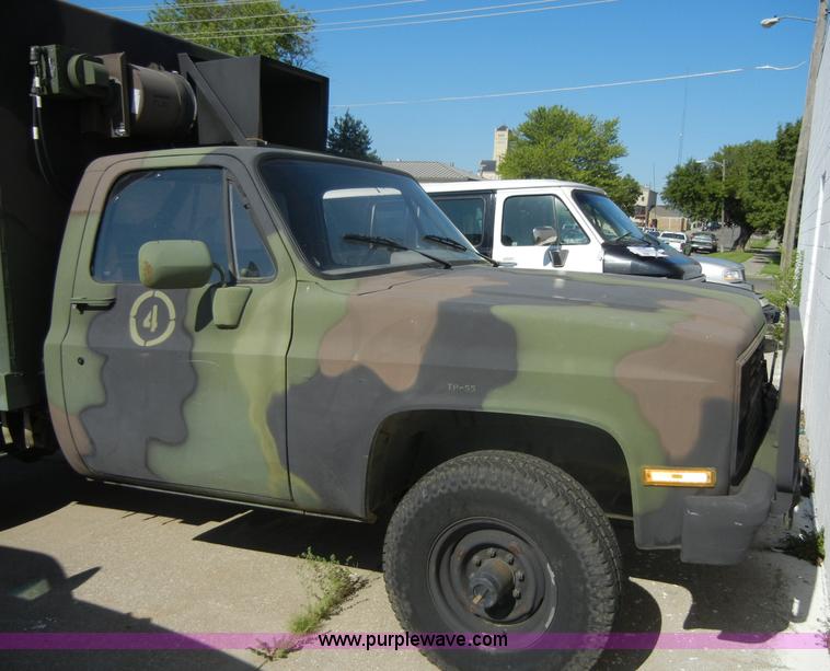 image for item D9506 1986 Chevrolet D30 Military Custom Deluxe truck
