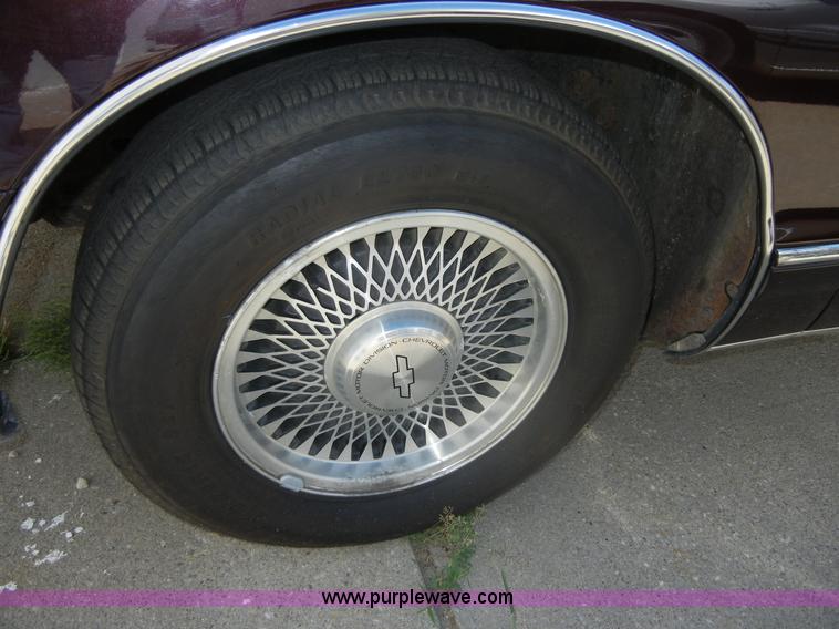 image for item D9510 1995 Chevrolet Caprice Classic