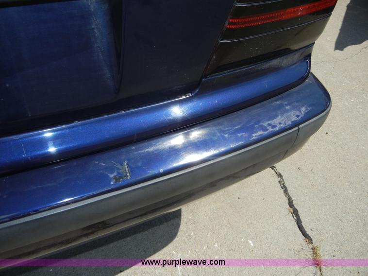 image for item D9511 1995 BMW 325i