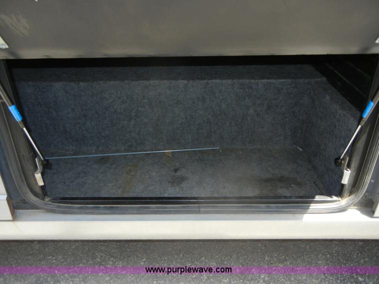 image for item D9513 1994 Spartan Vectra Winnebago motor home