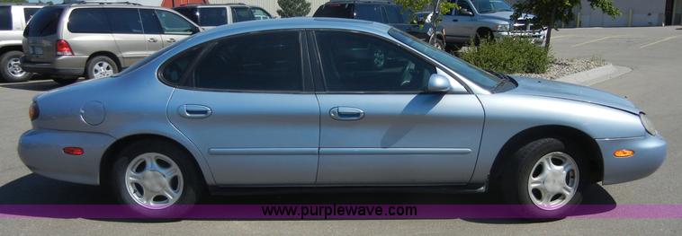 image for item D9708 1997 Ford Taurus GL