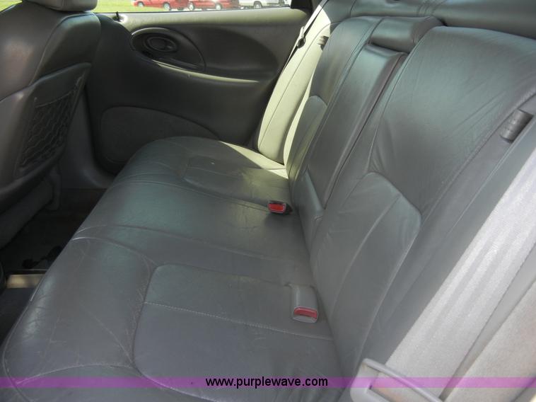 image for item D9708 1997 Ford Taurus GL