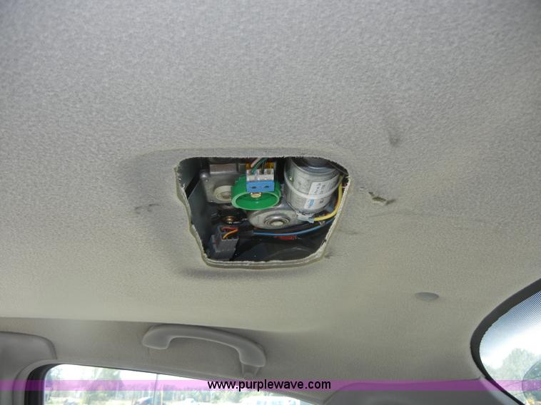 image for item D9708 1997 Ford Taurus GL