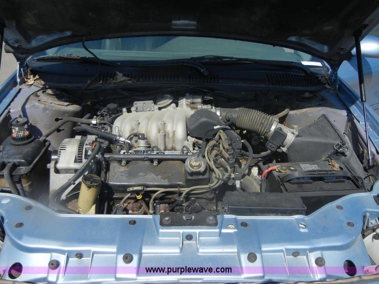 image for item D9708 1997 Ford Taurus GL