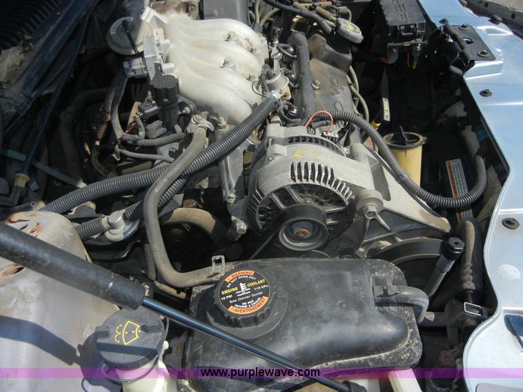 image for item D9708 1997 Ford Taurus GL