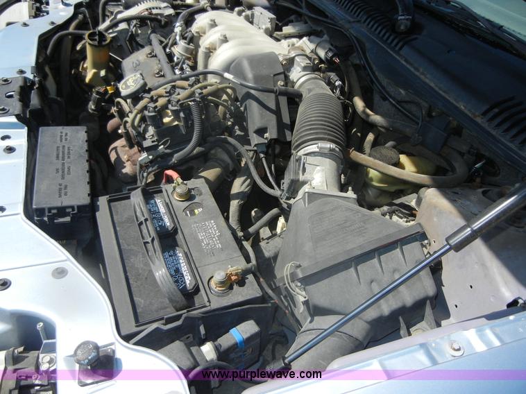 image for item D9708 1997 Ford Taurus GL