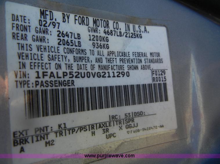 image for item D9708 1997 Ford Taurus GL