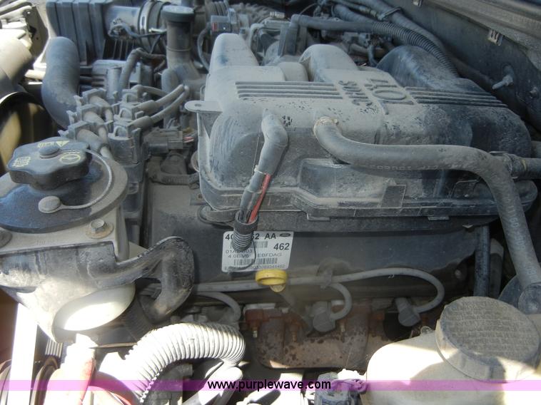 image for item D9709 2004 Ford Explorer Eddie Bauer SUV