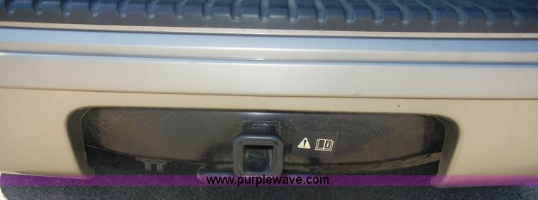 image for item D9709 2004 Ford Explorer Eddie Bauer SUV