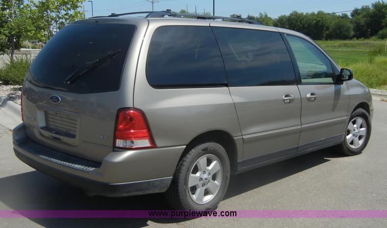 image for item D9710 2004 Ford Freestar SES van