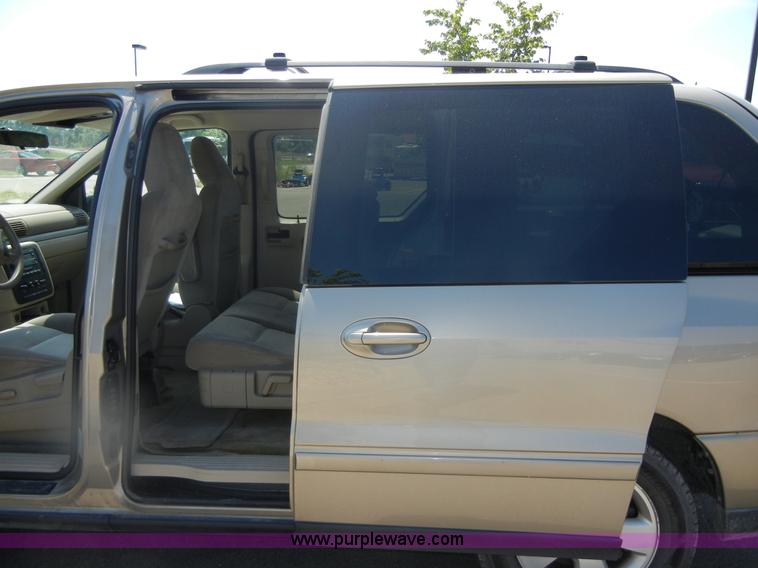 image for item D9710 2004 Ford Freestar SES van