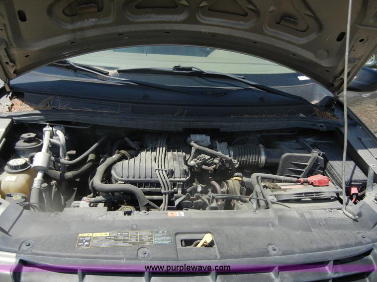 image for item D9710 2004 Ford Freestar SES van