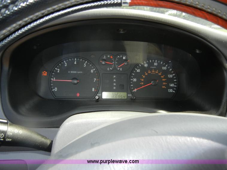 image for item D9712 2001 Kia Optima SE