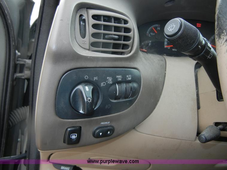 image for item D9714 1999 Ford Expedition Eddie Bauer SUV