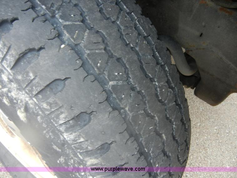 image for item D9714 1999 Ford Expedition Eddie Bauer SUV