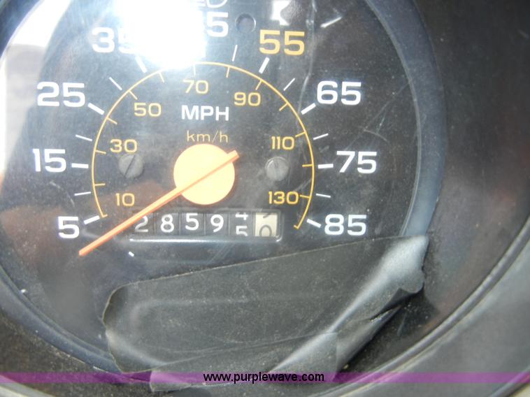 image for item D9716 1987 Chevrolet Silverado 10 pickup truck