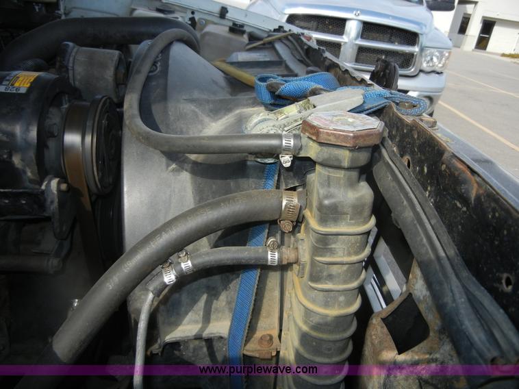 image for item D9716 1987 Chevrolet Silverado 10 pickup truck