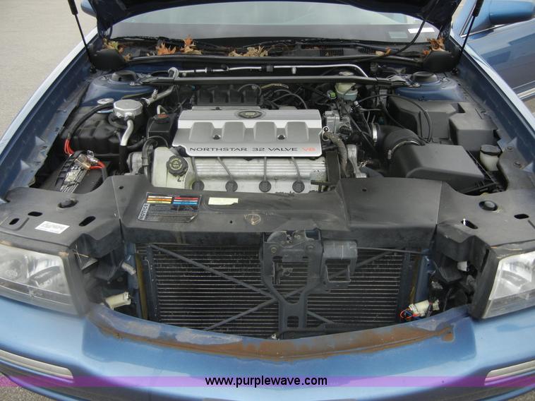 image for item D9718 1998 Cadillac DeVille