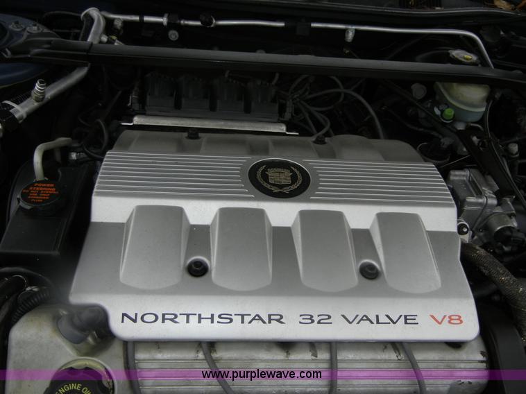 image for item D9718 1998 Cadillac DeVille