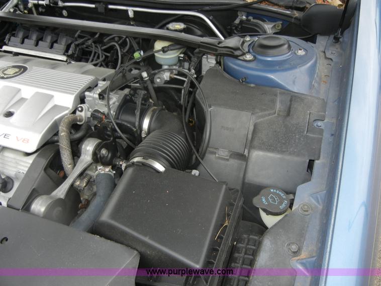 image for item D9718 1998 Cadillac DeVille