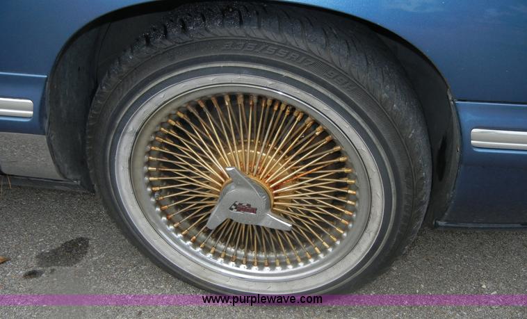 image for item D9718 1998 Cadillac DeVille