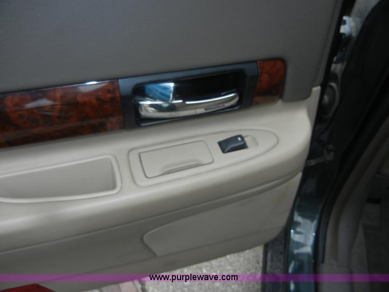 image for item D9721 2001 Lincoln LS