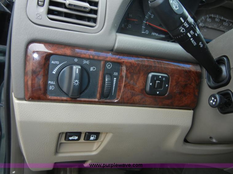 image for item D9721 2001 Lincoln LS