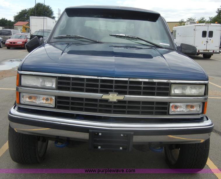 image for item D9722 1996 Chevrolet Tahoe Z71 Off Road SUV