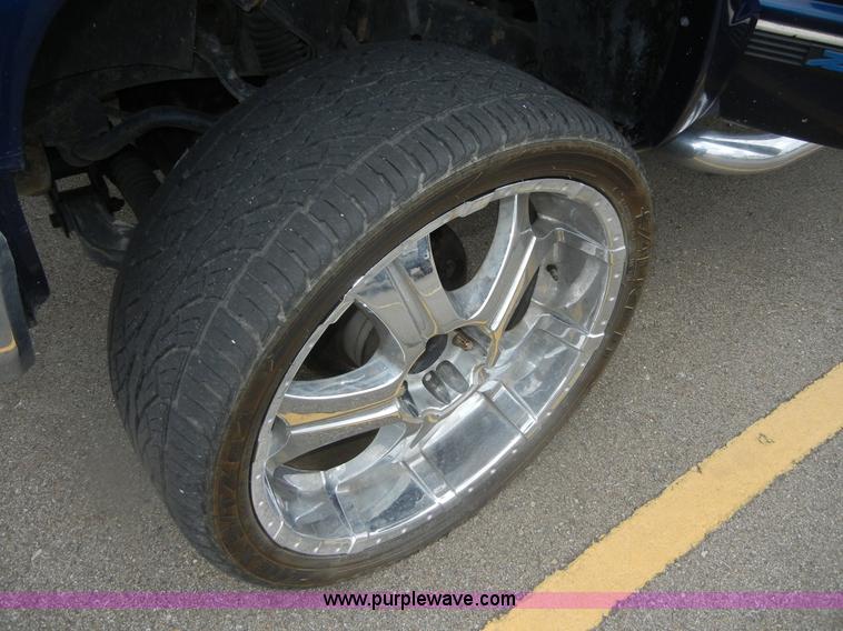 image for item D9722 1996 Chevrolet Tahoe Z71 Off Road SUV