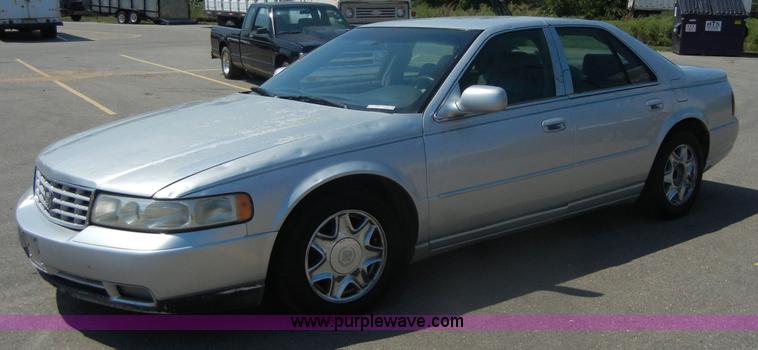 image for item D9793 2002 Cadillac Seville STS