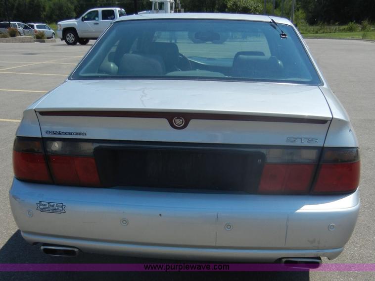 image for item D9793 2002 Cadillac Seville STS
