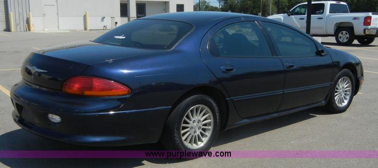 image for item D9794 2003 Chrysler Concorde LXi