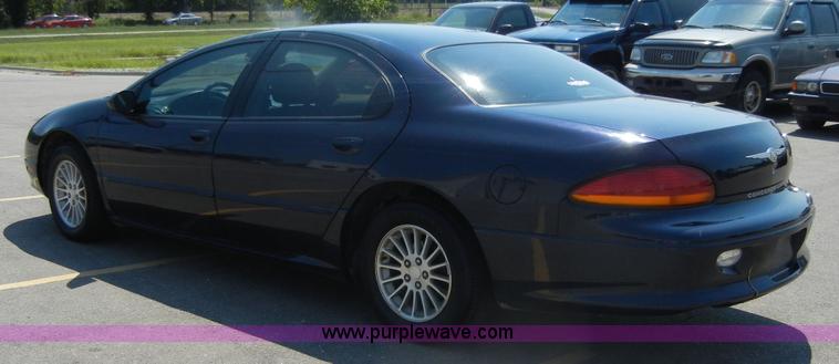 image for item D9794 2003 Chrysler Concorde LXi