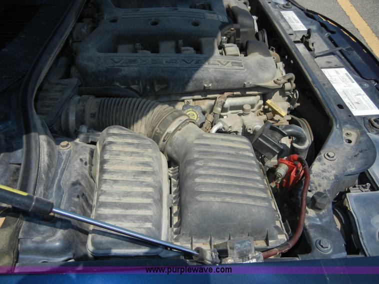 image for item D9794 2003 Chrysler Concorde LXi