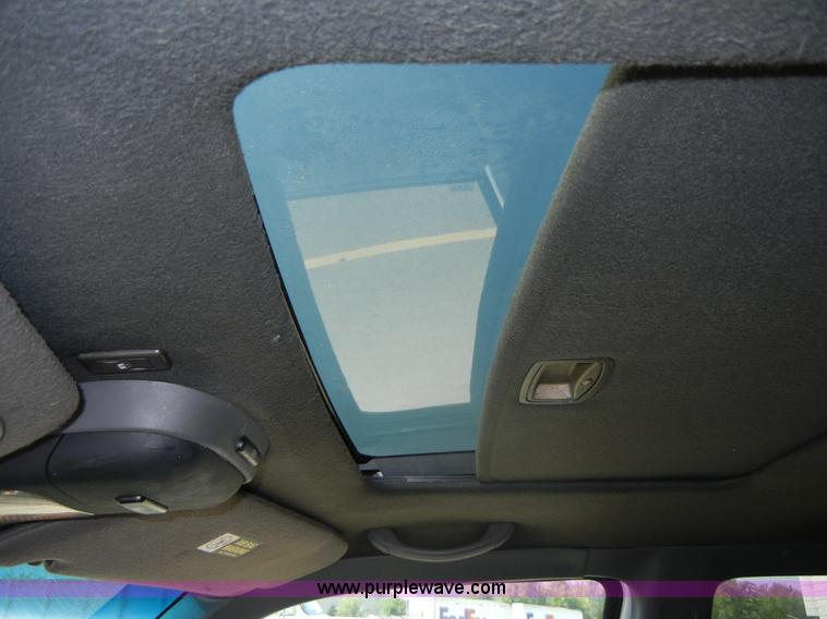 image for item D9795 2000 Ford Explorer XLT SUV