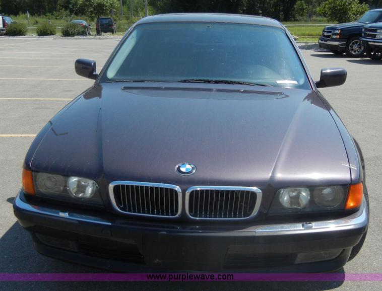 image for item D9796 1998 BMW 750iL