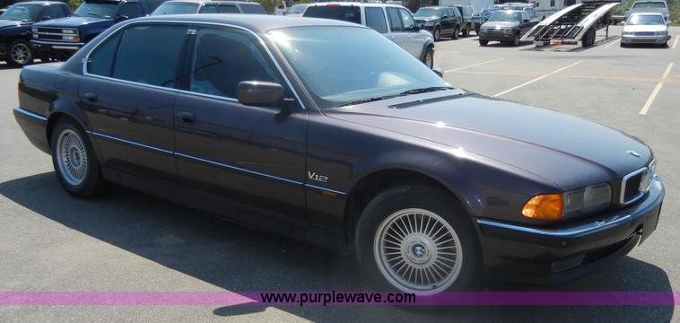image for item D9796 1998 BMW 750iL