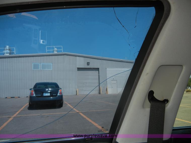 image for item D9796 1998 BMW 750iL