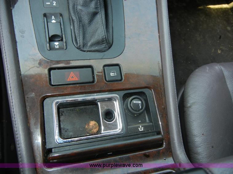 image for item D9796 1998 BMW 750iL