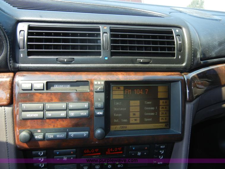 image for item D9796 1998 BMW 750iL