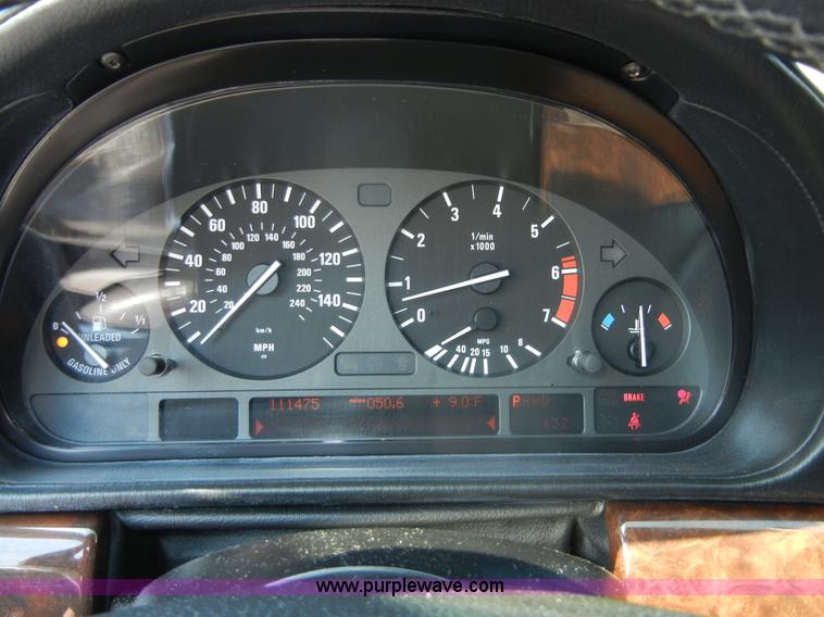 image for item D9796 1998 BMW 750iL