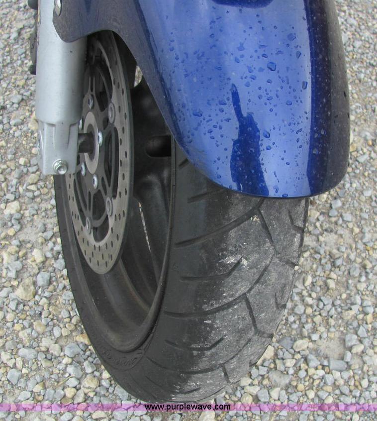 image for item F9803 2004 Suzuki Katana 750 motorcycle