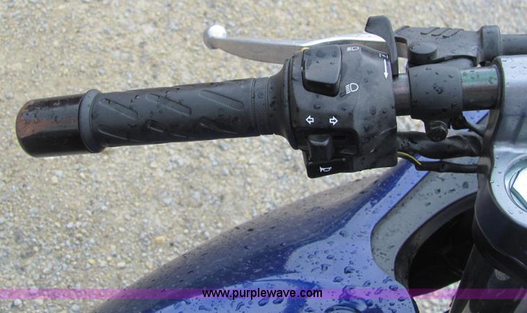 image for item F9803 2004 Suzuki Katana 750 motorcycle