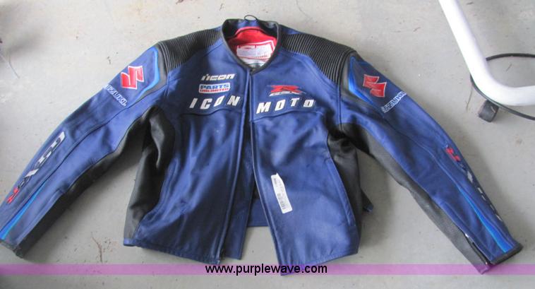 image for item F9803 2004 Suzuki Katana 750 motorcycle