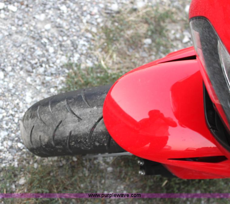 image for item F9847 2008 Honda CBR1000RR motorcycle