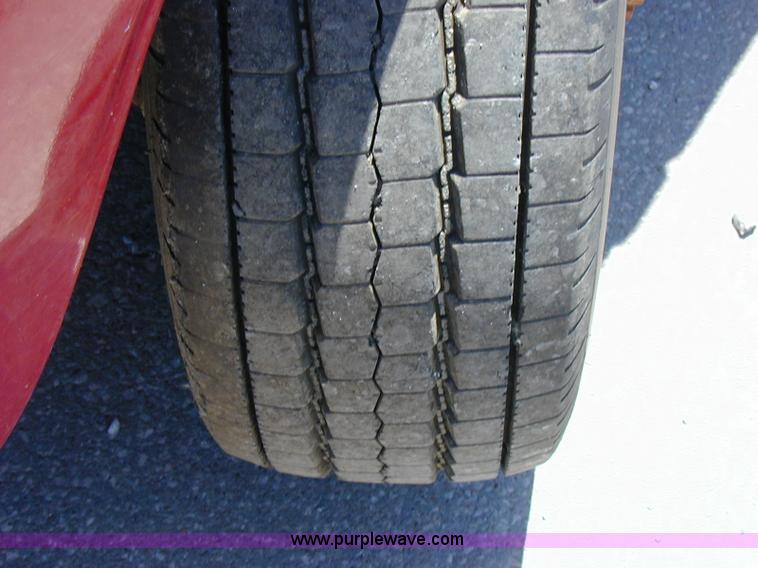 image for item A1186 1989 Dodge Ram D350 pickup truck