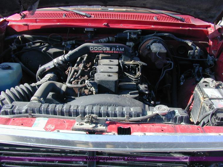 image for item A1186 1989 Dodge Ram D350 pickup truck