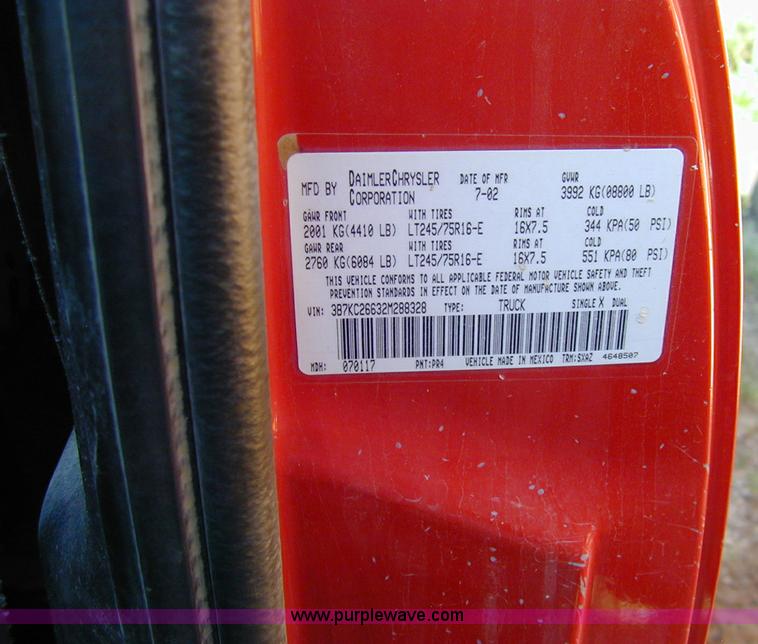 image for item A1187 2002 Dodge Ram 2500 pickup truck